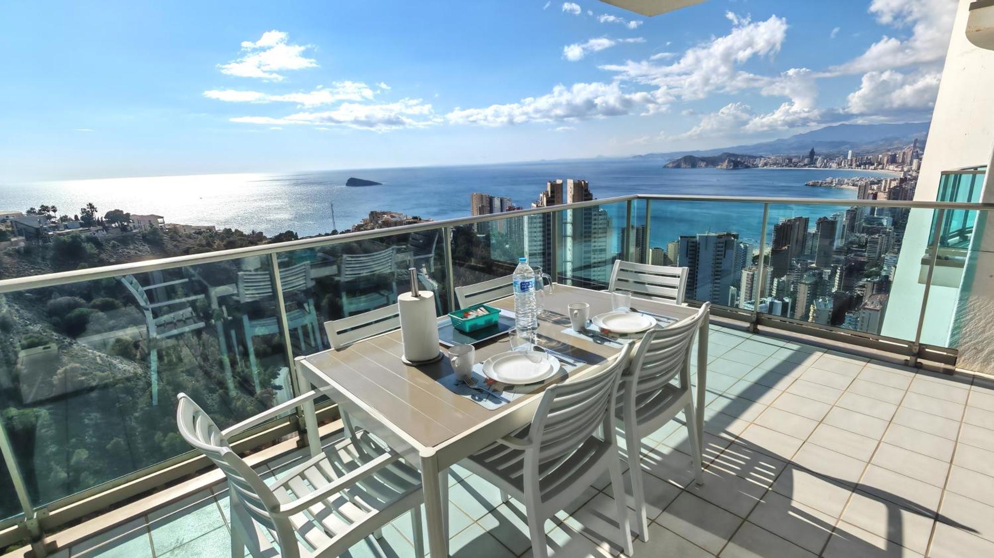 Skyline 31 Terraza Privada Con Vistas Al Mar Διαμέρισμα Μπένιντορμ Εξωτερικό φωτογραφία